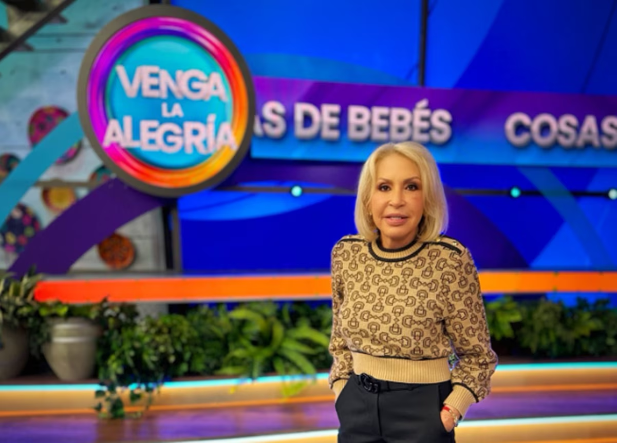 Laura Bozzo, la nueva conductora de «Venga la alegría»: «la momia está recargada», dice
