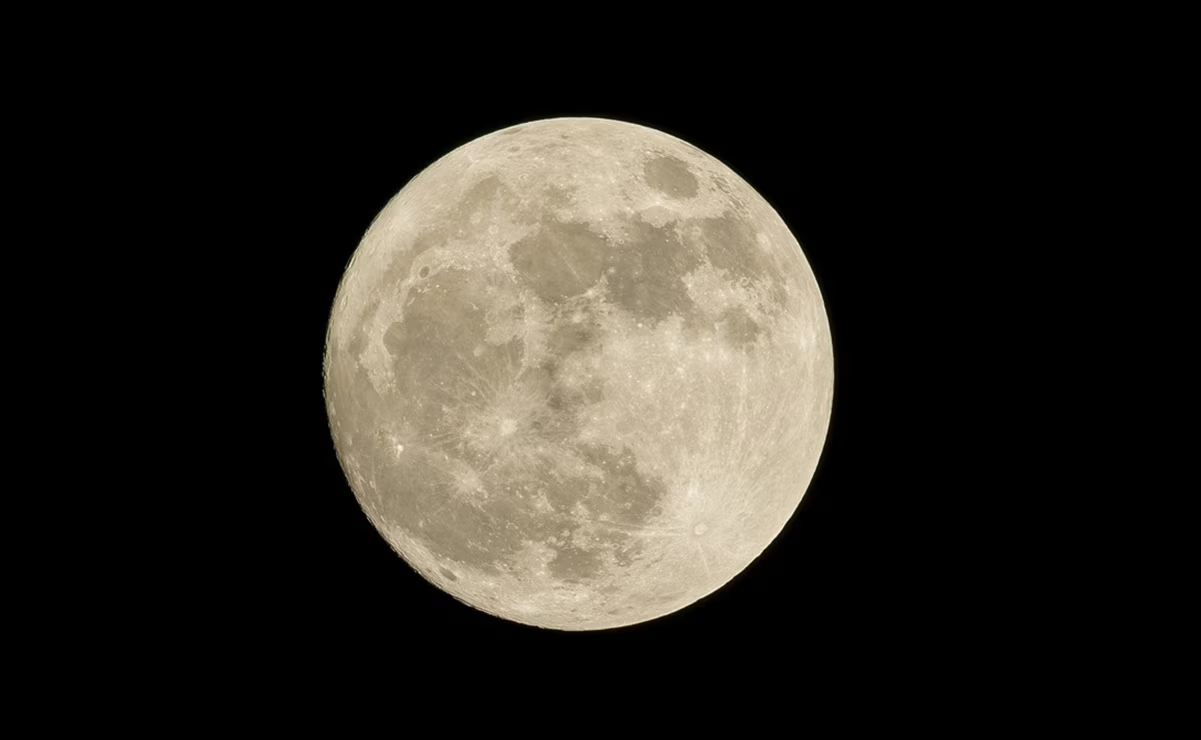 Luna de Ciervo 2024: ¿Qué es y cuándo ver el fenómeno astronómico de julio?