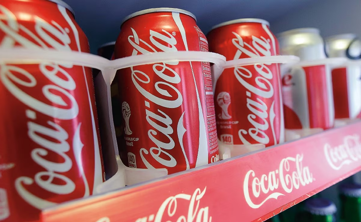 Estas son las enfermedades que puede desatar el refresco Coca-Cola, según expertos