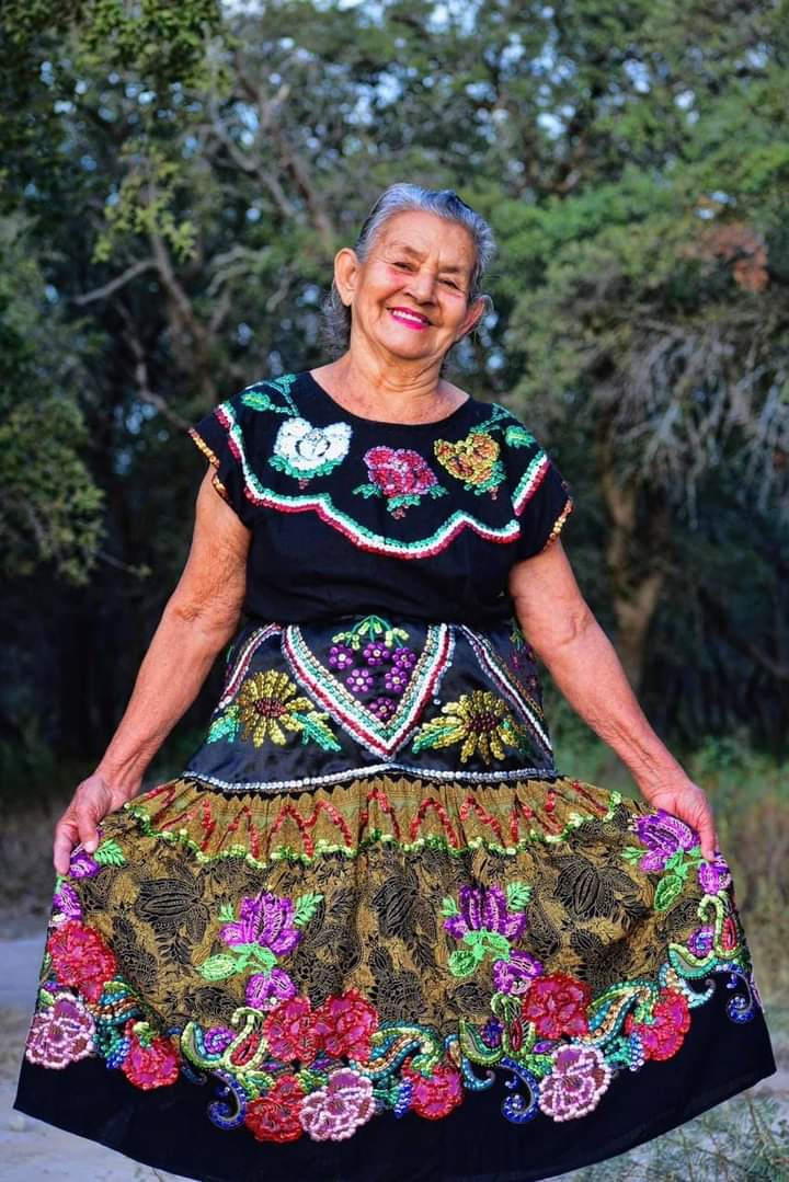 Despiden con aplausos a «Lalita»
