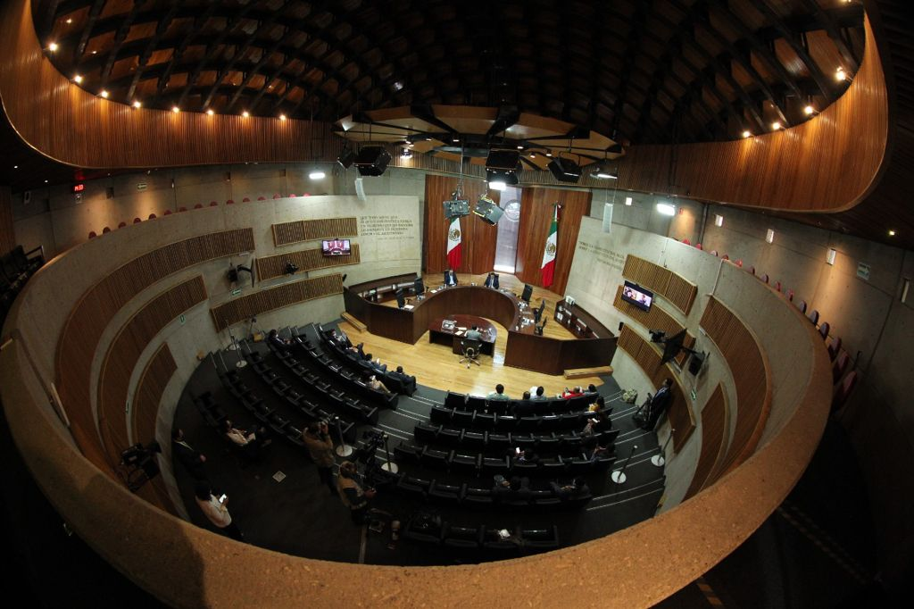 PARA favorecer a MORENA AMLO coaccionó voto: TEPJF