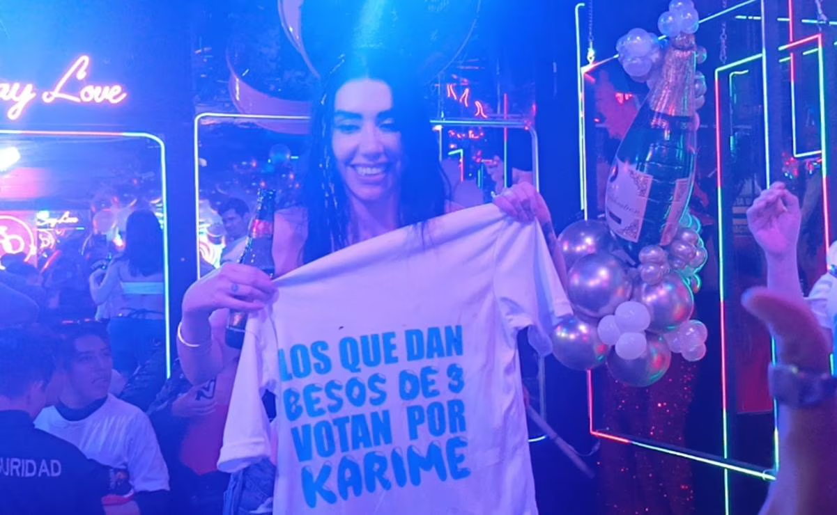 Karime Pindter se da beso de tres antes de encerrarse en «La casa de los famosos»