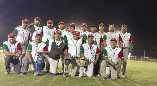 Campeón Orica liga Sófbol de 4C