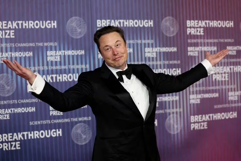 Elon Musk advierte el fin de algunos empleos por la inteligencia artificial: Cuál se salvará