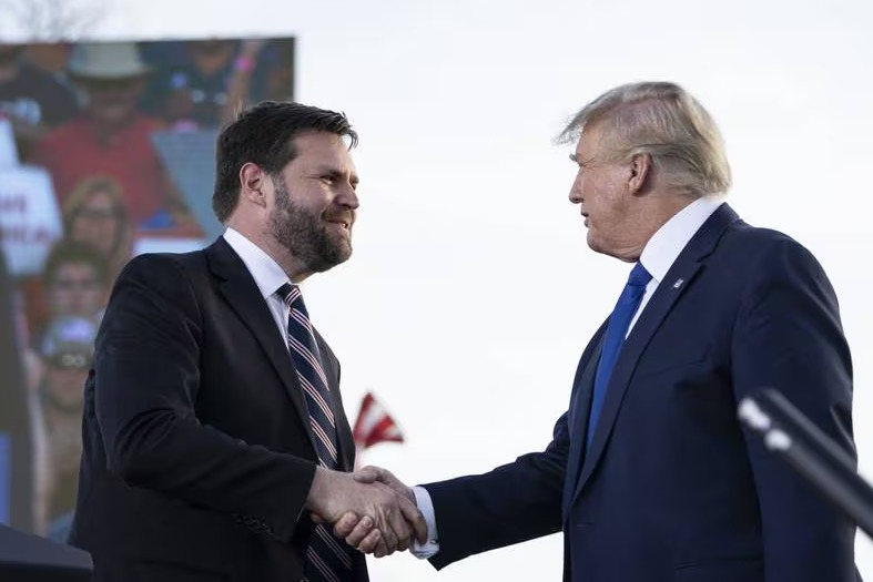 Trump elige a su vicepresidente: Nombra a JD Vance, senador de Ohio, como compañero de fórmula