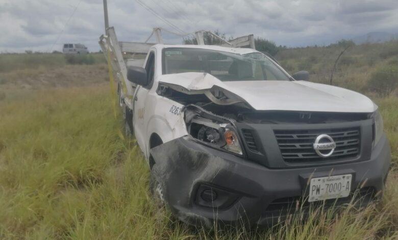 Vuelca troca lechera en la Saltillo-Monclova
