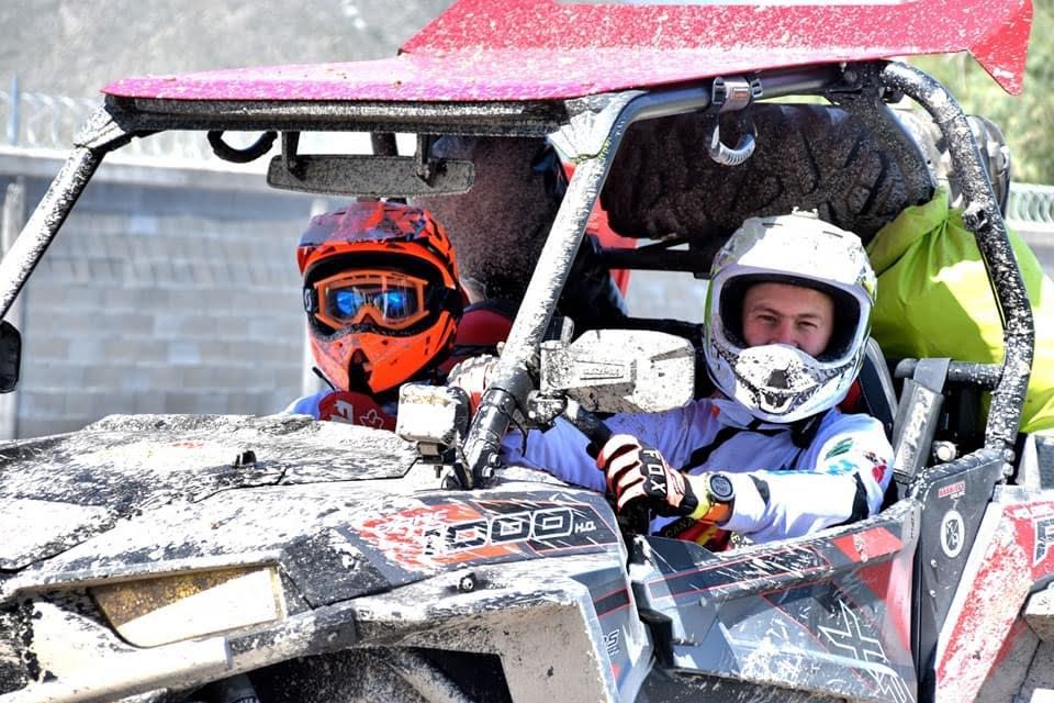 RECIBE 4-C A CORREDORES DEL RALLY COAHUILA 1000