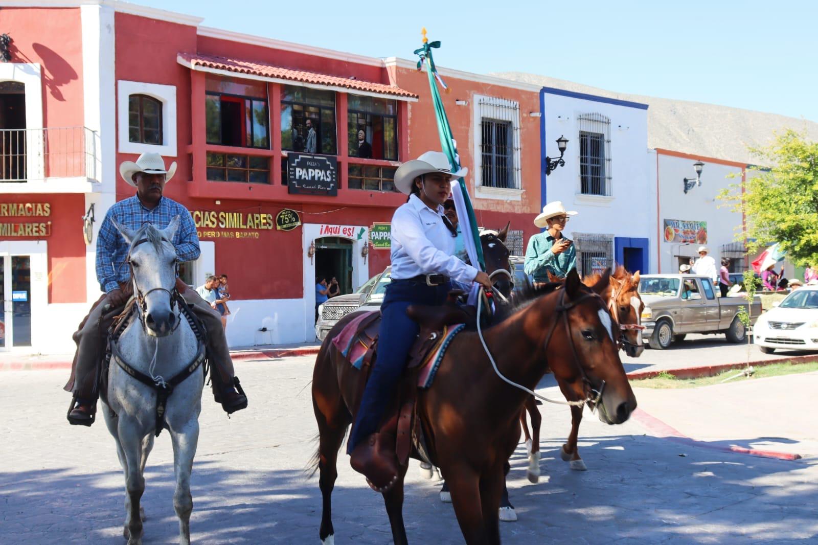 CARAVANA DEL RODEO EN 4-C