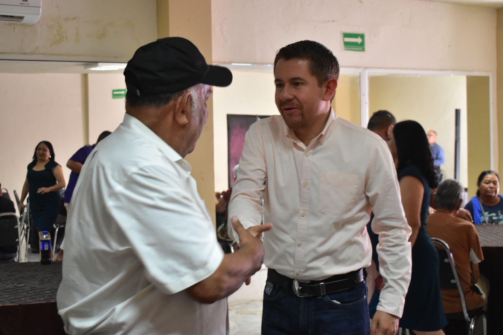 Celebran Día del Abuelo en San Buenaventura