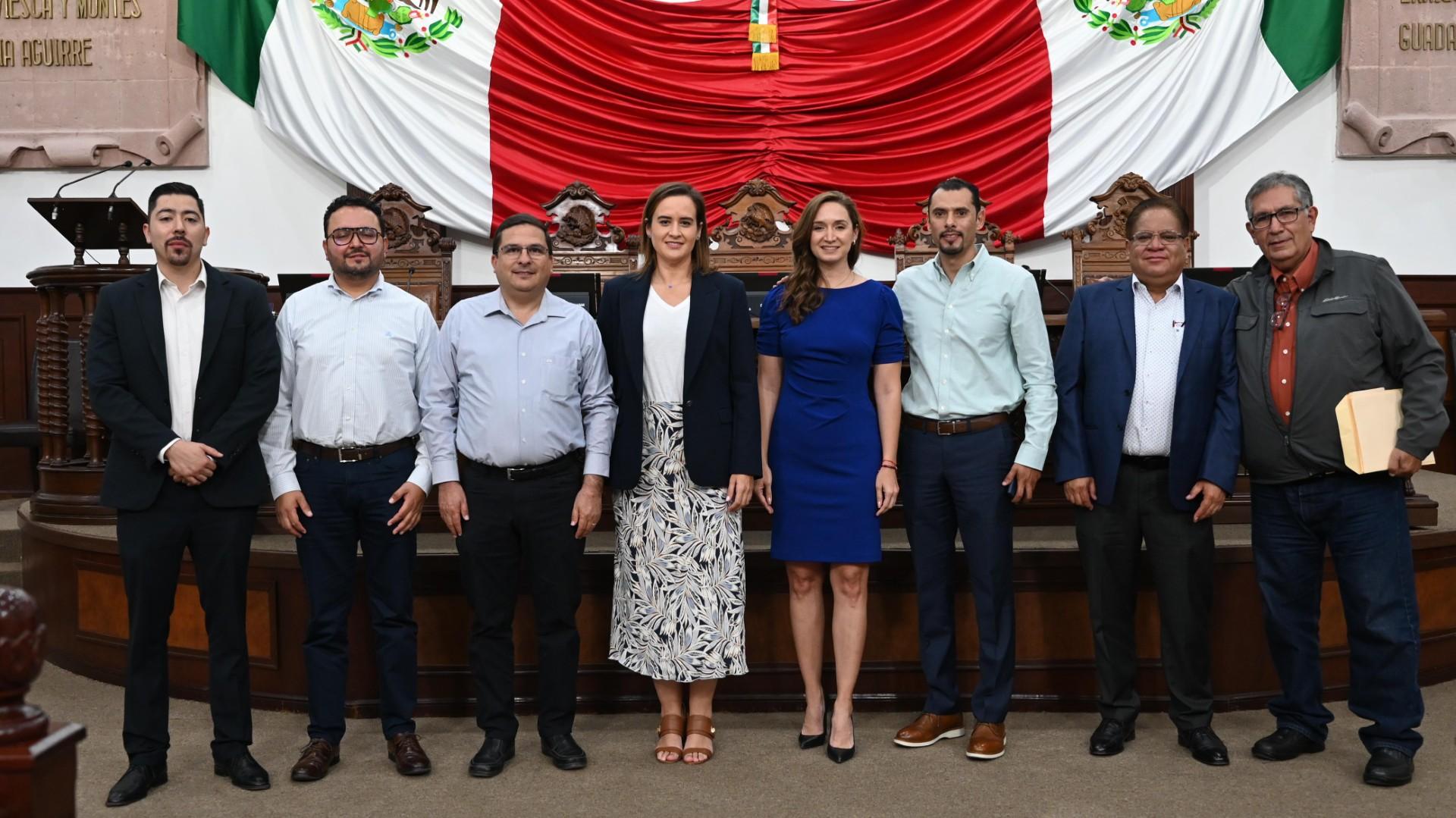 Capacita Congreso a los 38 municipios