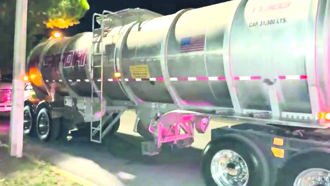 Aseguran 190 mil litros de combustible robado en la 57