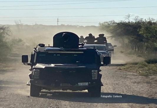 Detienen a halcones con drogas y ponchallantas
