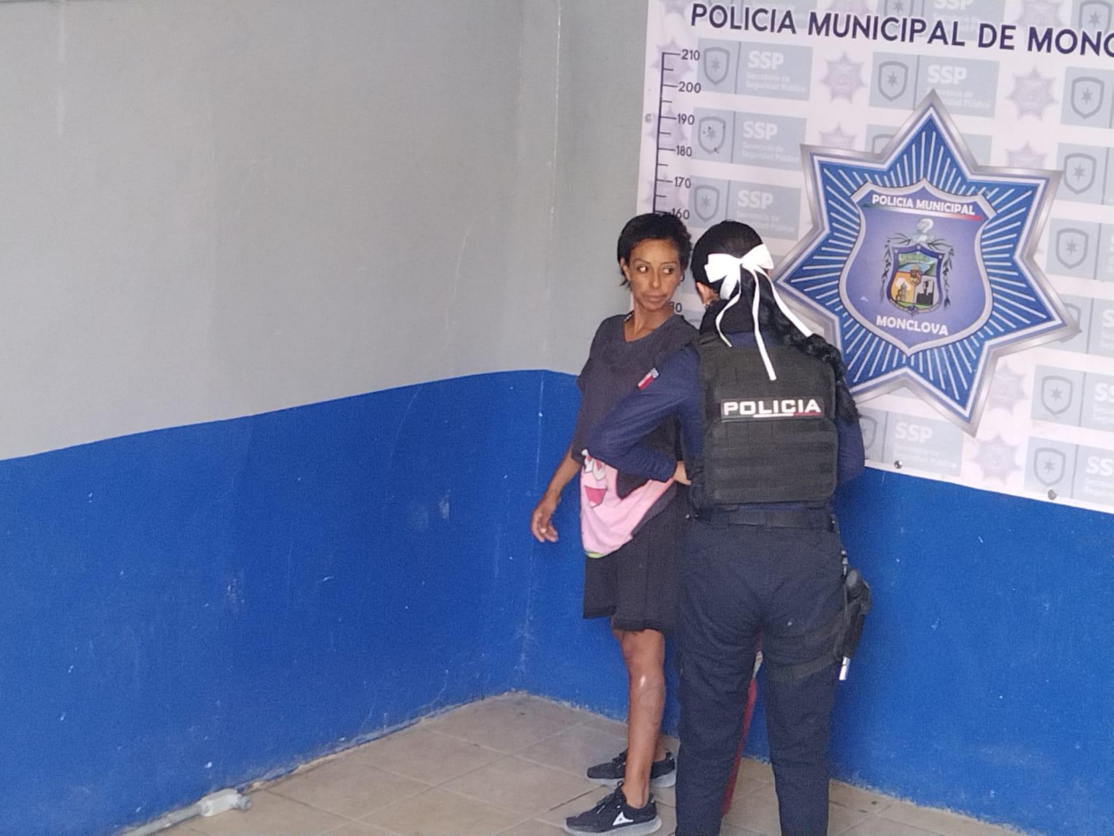 Por alterar el orden va mujer a las celdas
