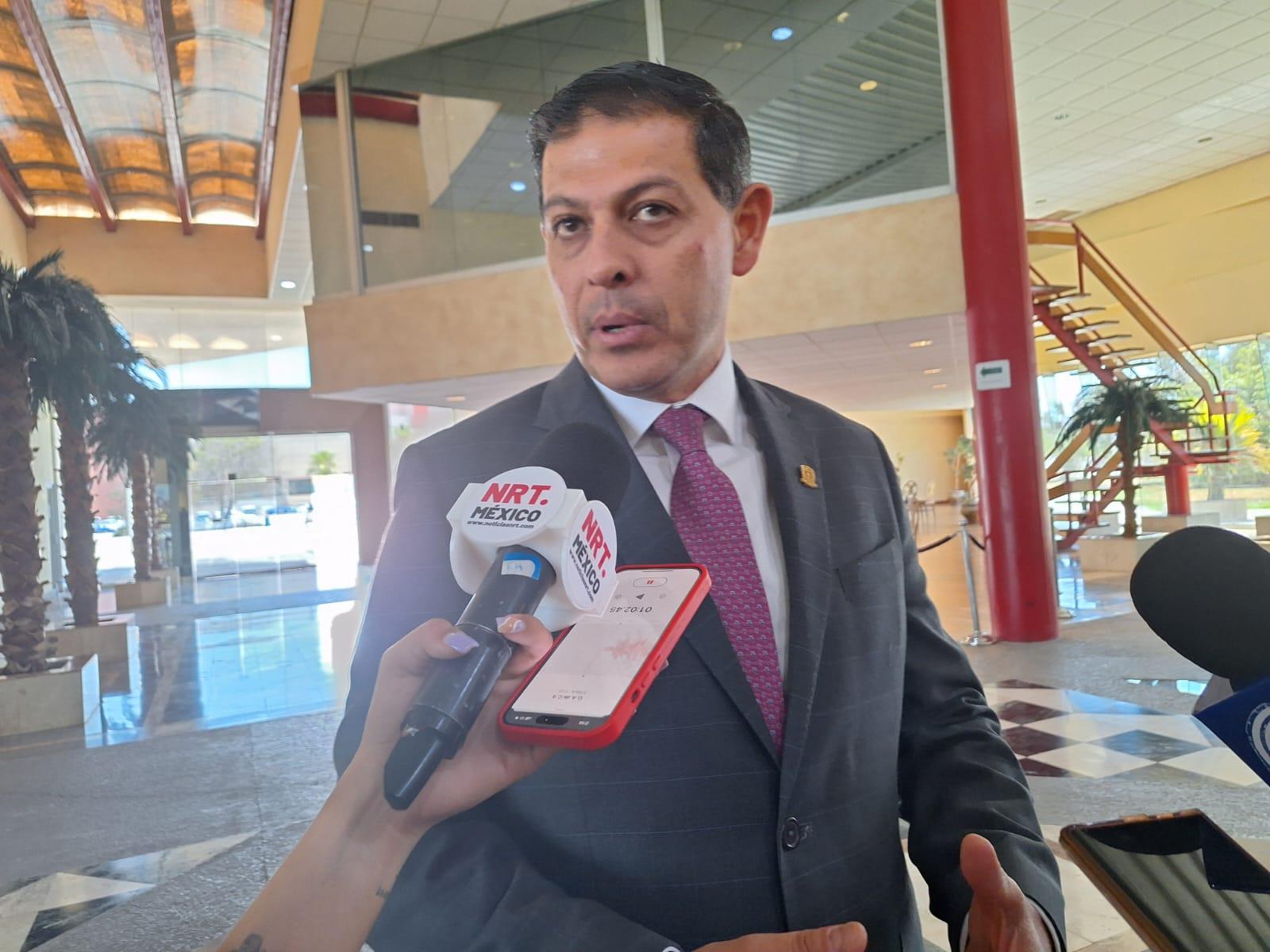 Preparan proyecto de transporte estudiantil