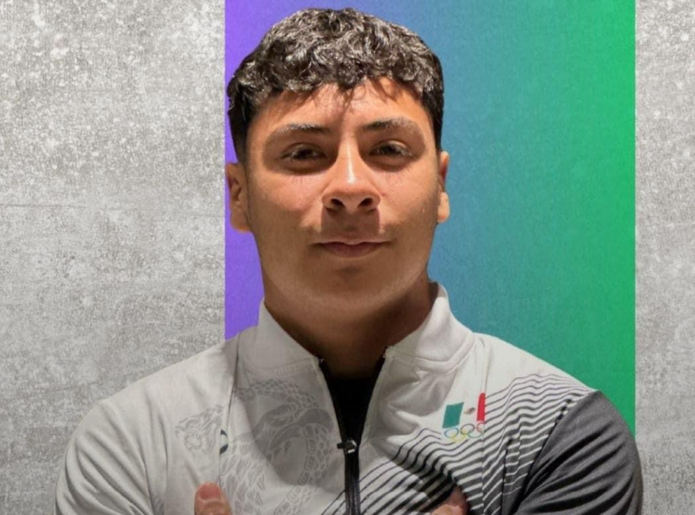FRANCISCO CERECERO CONQUISTA MEDALLAS