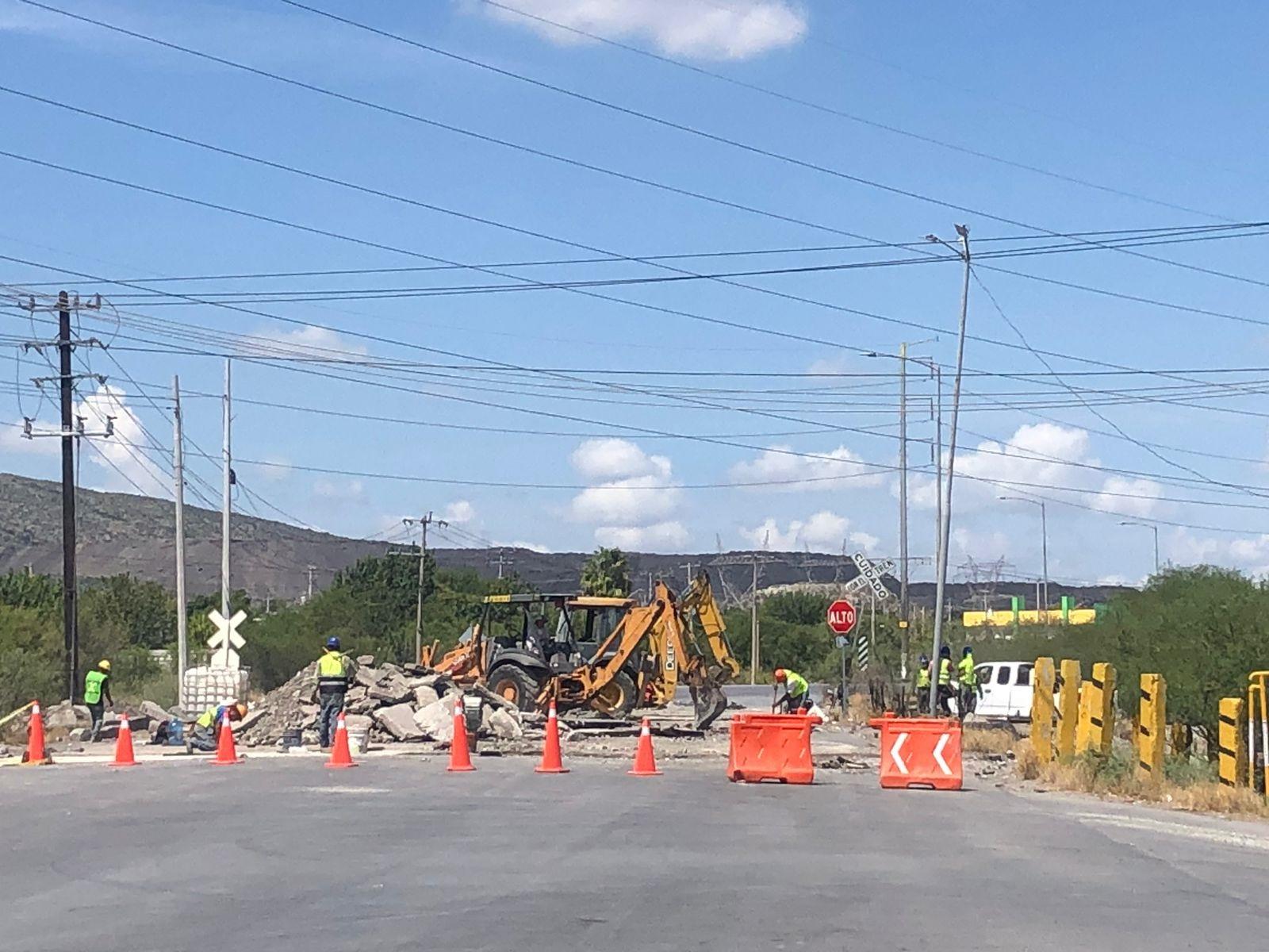 Caos y riesgo por cierre de libramiento Salinas