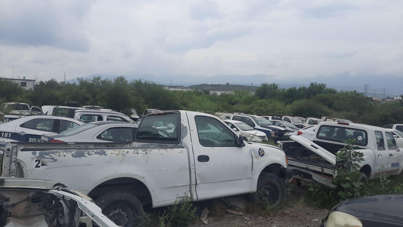 Venderá y subastará municipio 71 vehículos