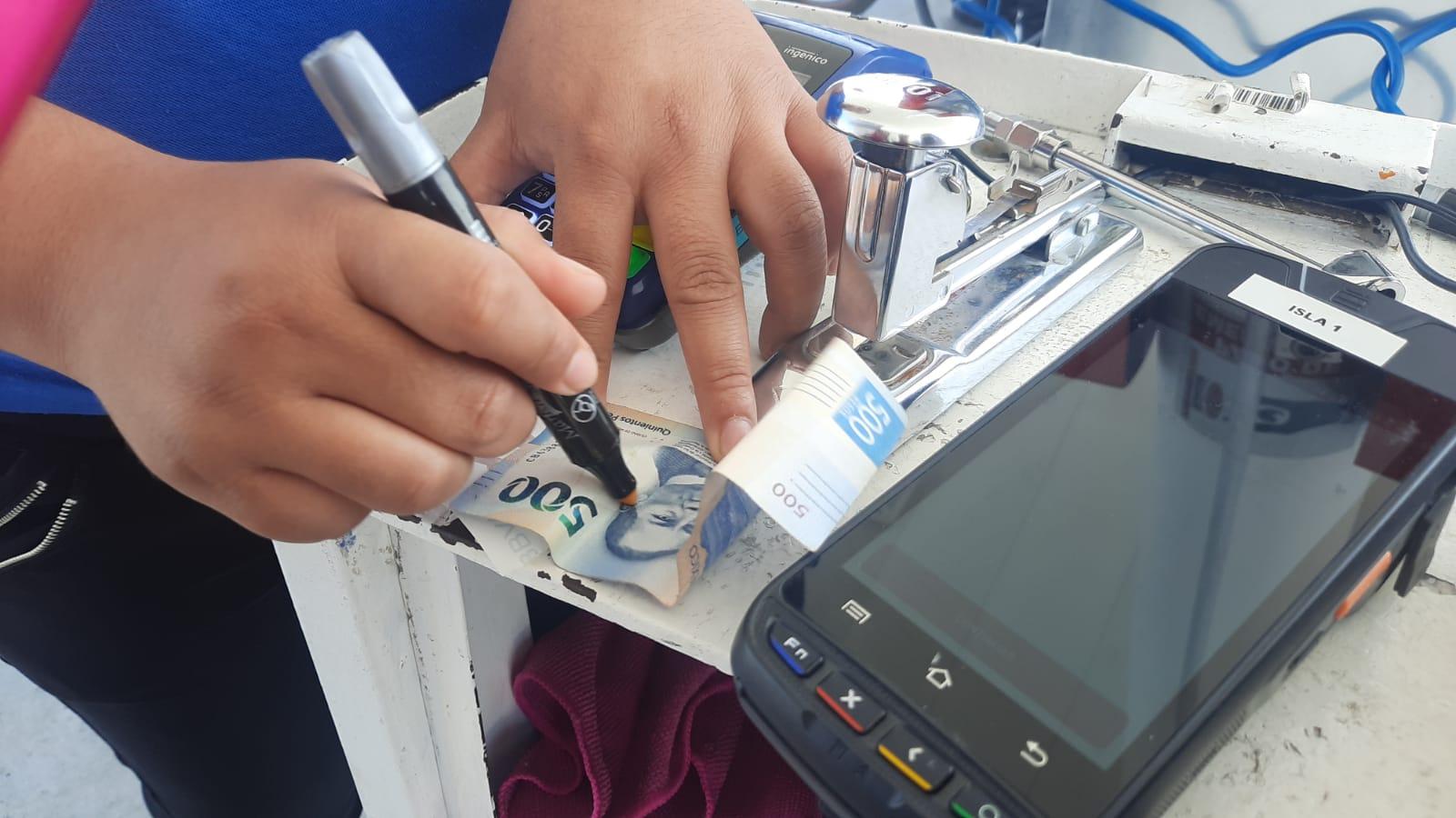 Alertan circulación de billetes falsos