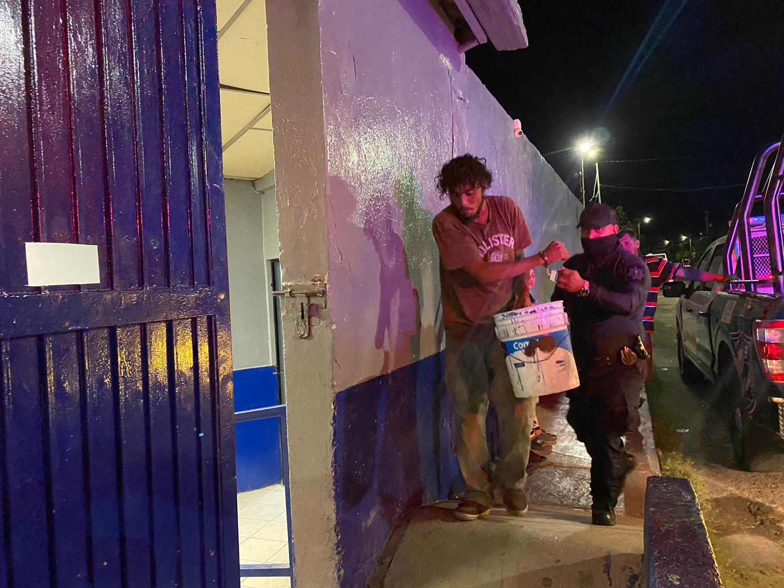 Ofrecía lavar autos hombre sustanciado