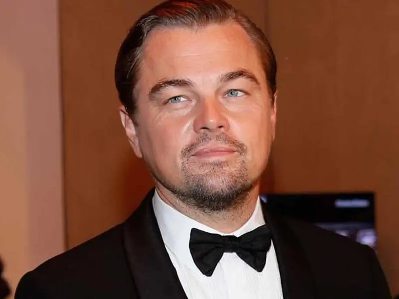 Leonardo DiCaprio sufre picadura de medusa durante vacaciones
