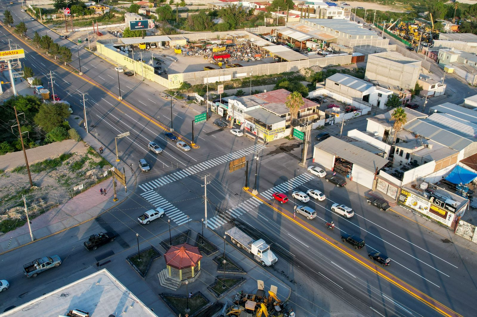 GOBIERNO MUNICIPAL DE RAMOS ARIZPE MODERNIZA BULEVAR PLAN DE GUADALUPE