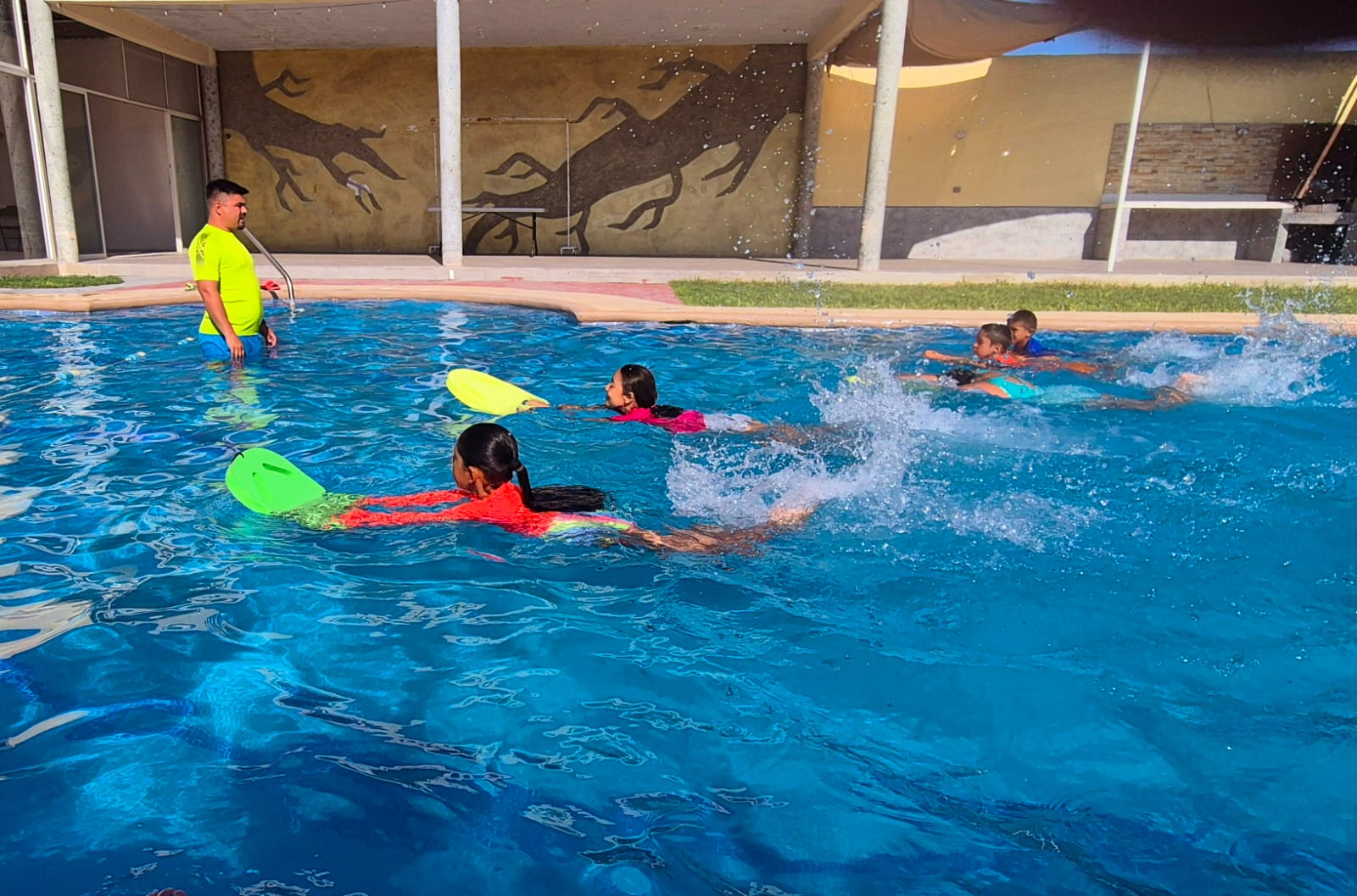 Cierre Exitoso del Curso de Verano de Natación