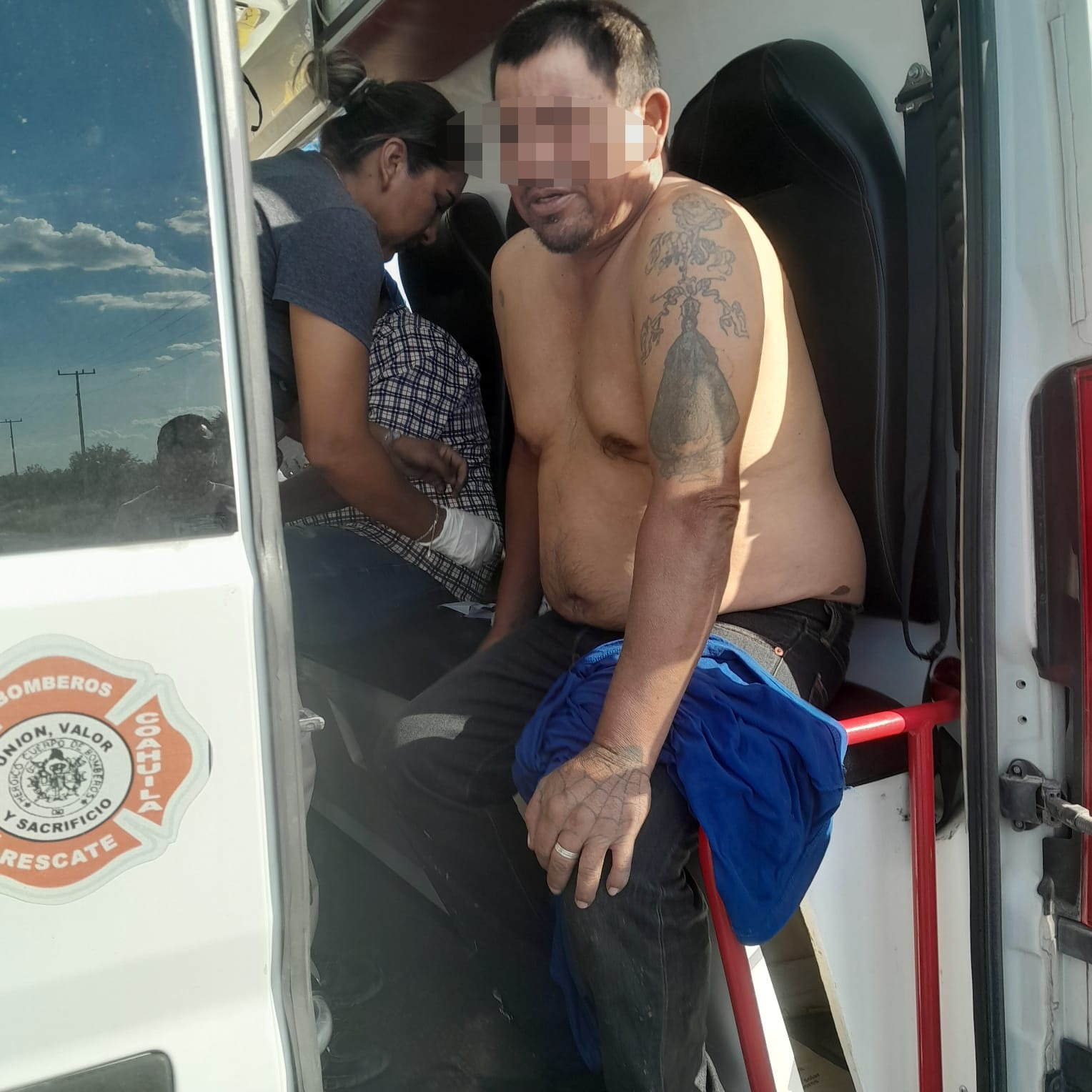 Atacan abejas a trabajadores