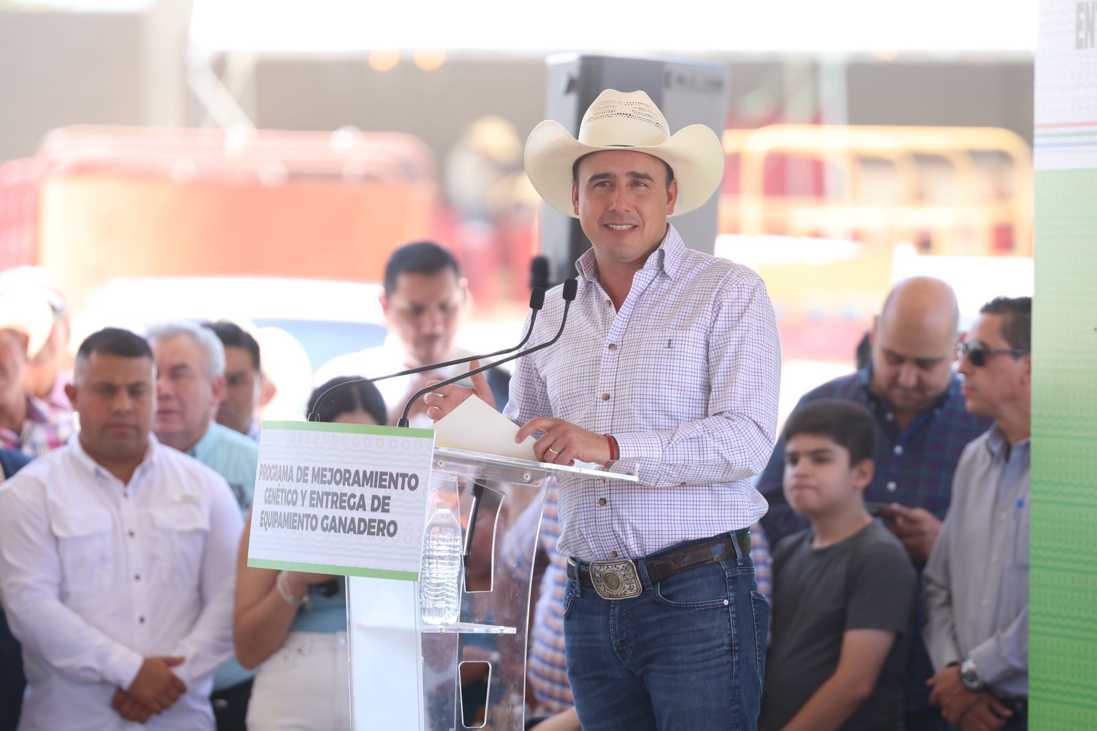 EL CAMPO DE COAHUILA TIENE RUMBO Y ES PA’ DELANTE: MANOLO