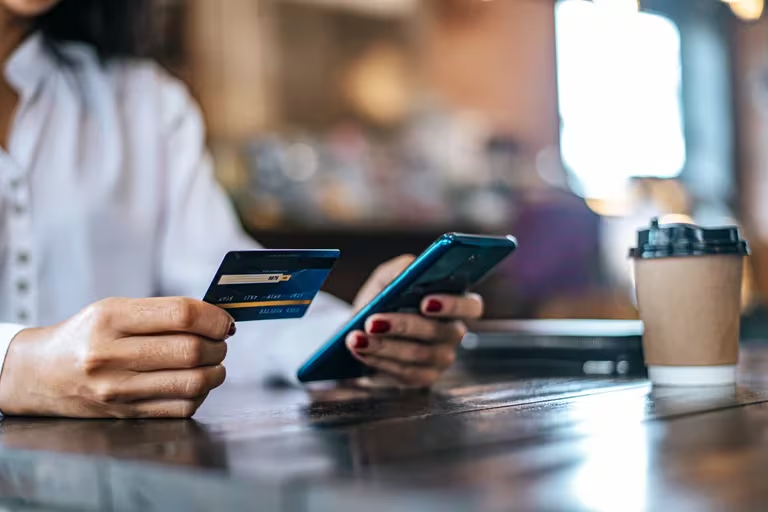 Qué hacer si te cae una transferencia o depósito por error
