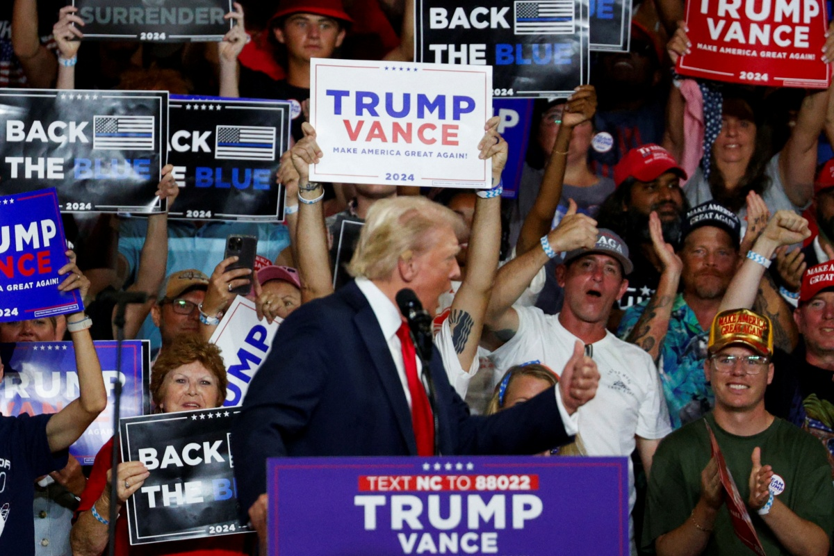 Trump culpa a Kamala Harris del desplome de Wall Street: «Es el crac de Kamala», dice el republicano