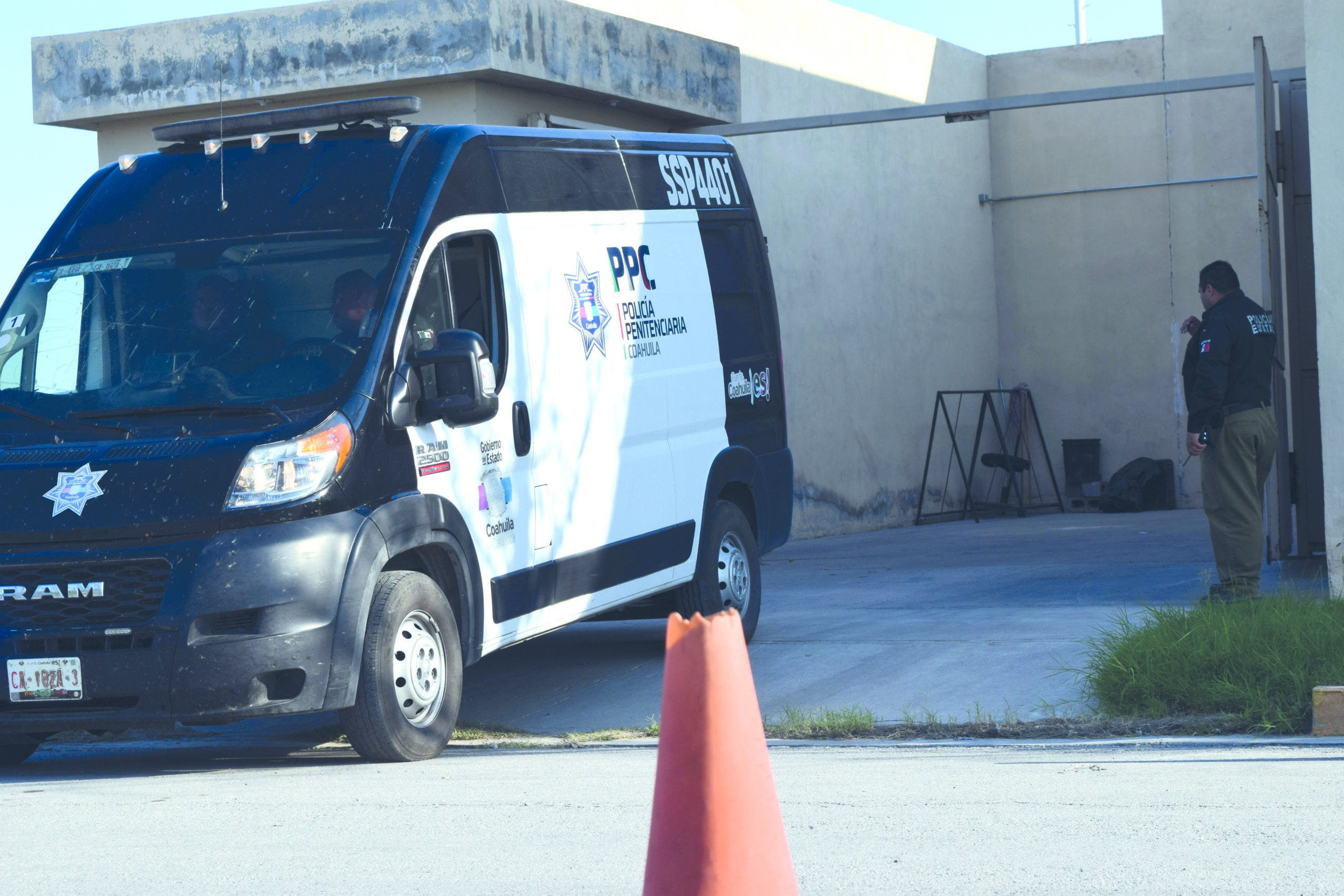 Perdona legalmente a hijo que le robó dinero