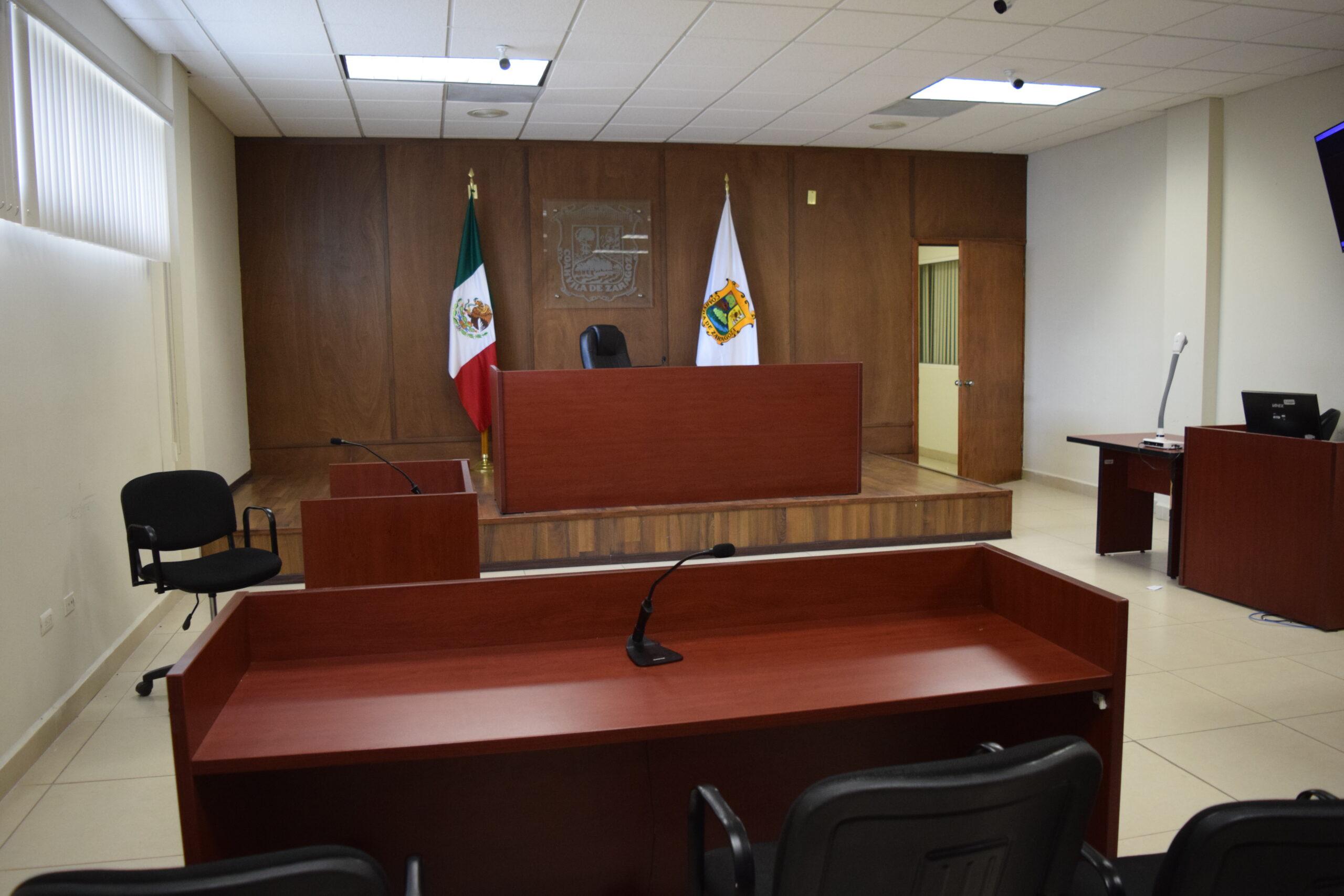 Parte mujer pierna a despachador y burla diez años la justicia