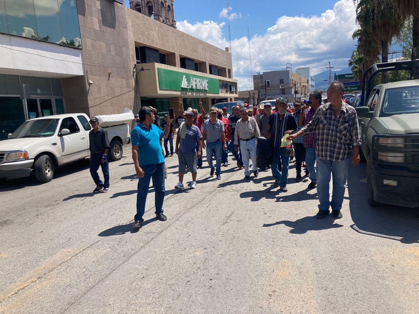 Apoyan exobreros la reforma al PJF