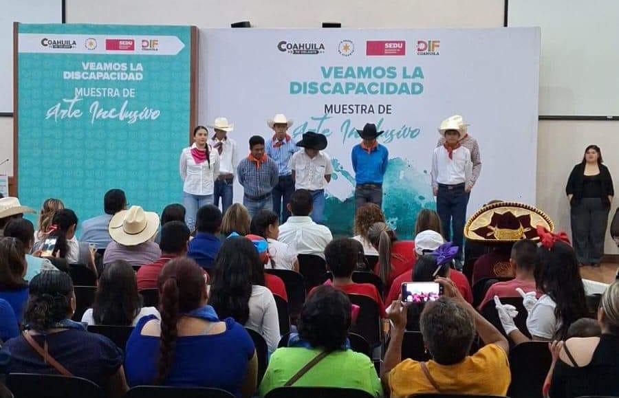 Alumnos del CAM Yolanda de la Garza destacan en evento