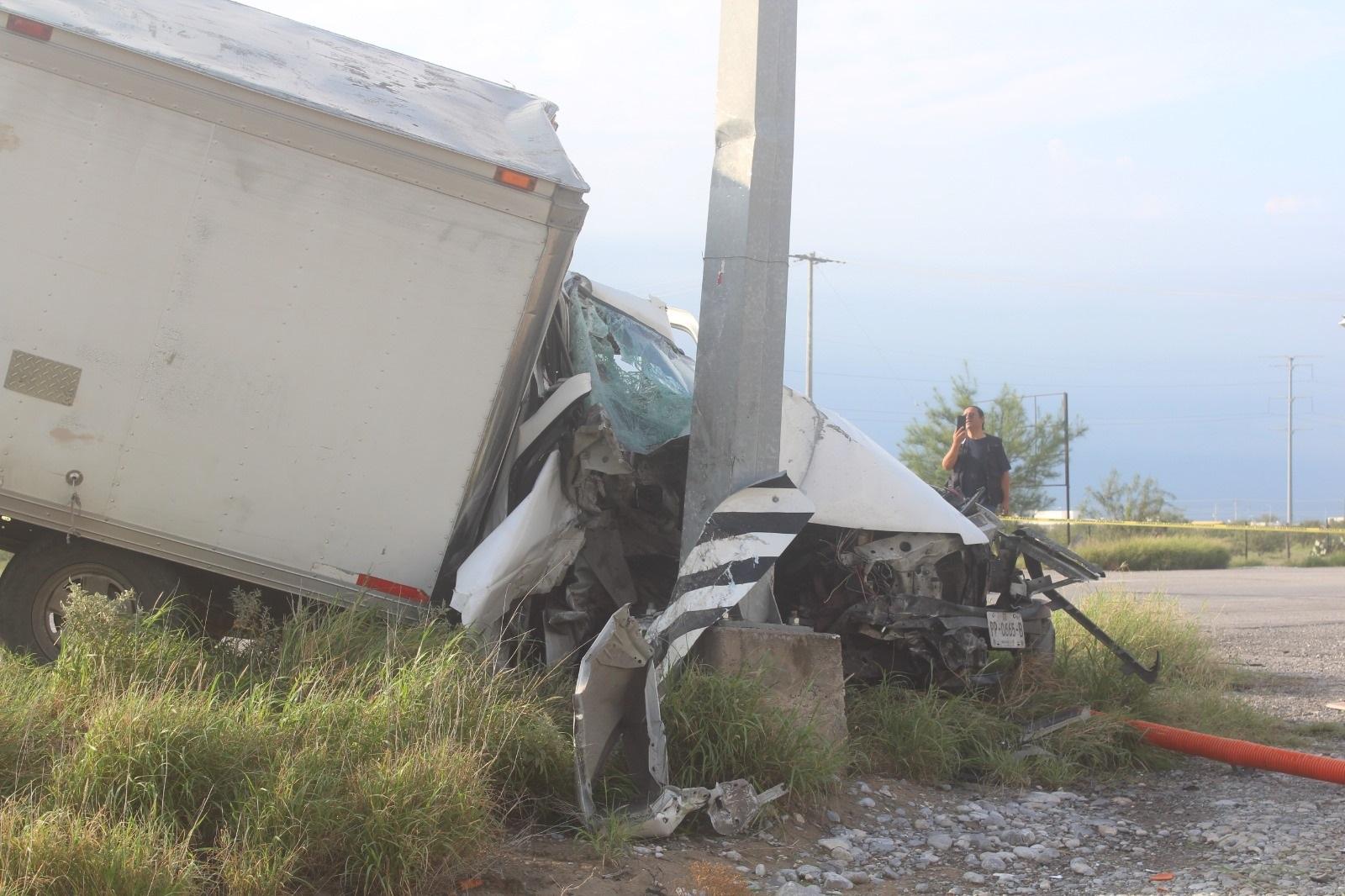 Muere prensado en accidente en la 57