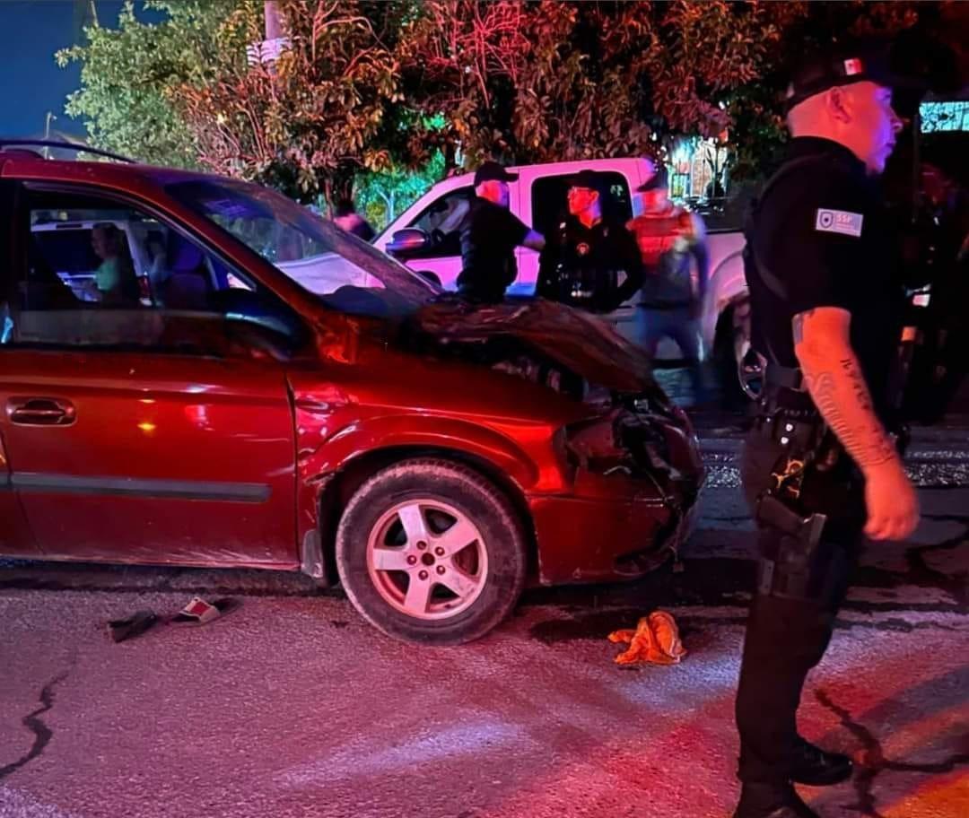 Choca alcoholizada; deja a 3 lesionados