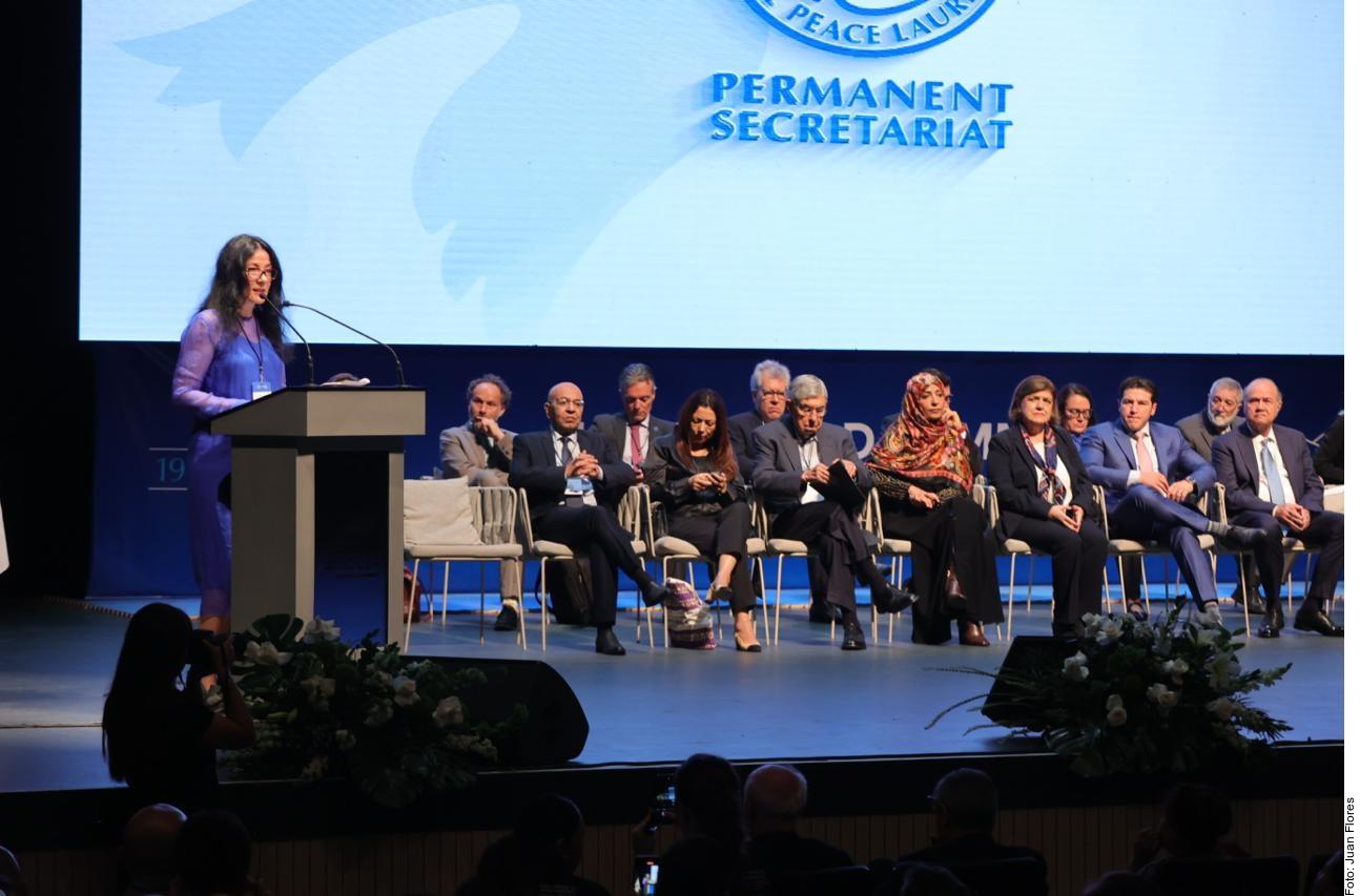 Inauguran cumbre de Premios Nobel de la Paz