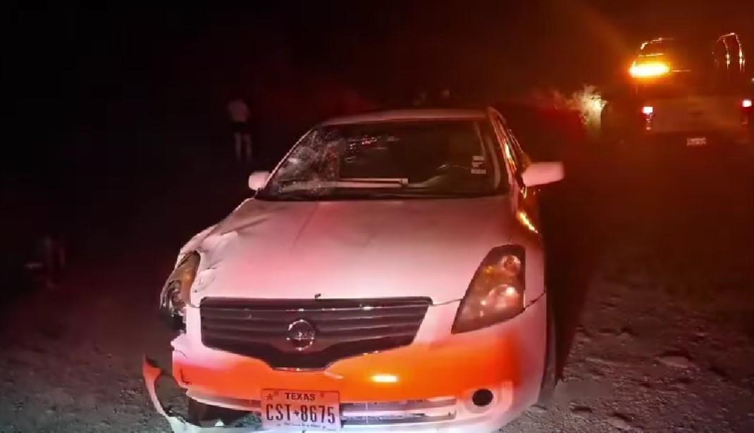 EMBISTE Y MATA AUTO A “EL SABIO”