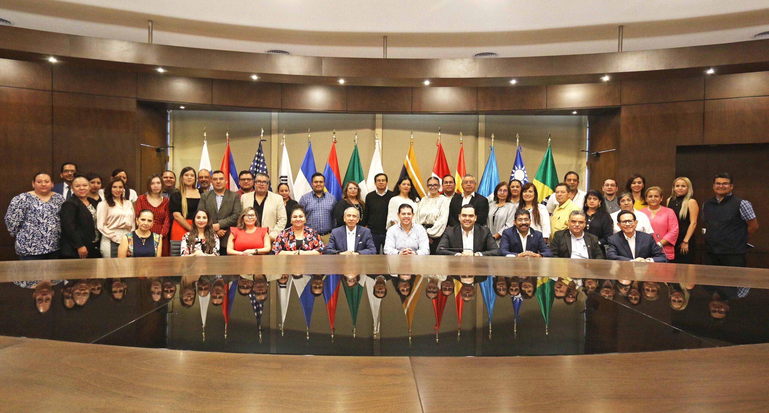 Acreditará UAdeC 10 programas educativos