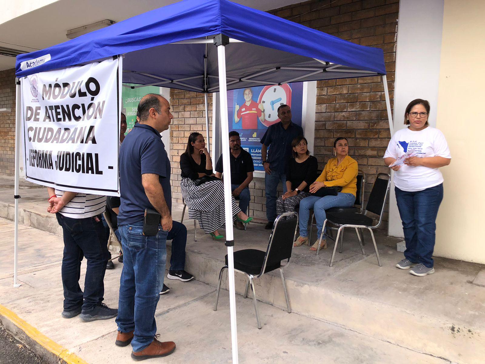 “Paro Nacional, aquí Todos somos PJF”, dicen en lonas