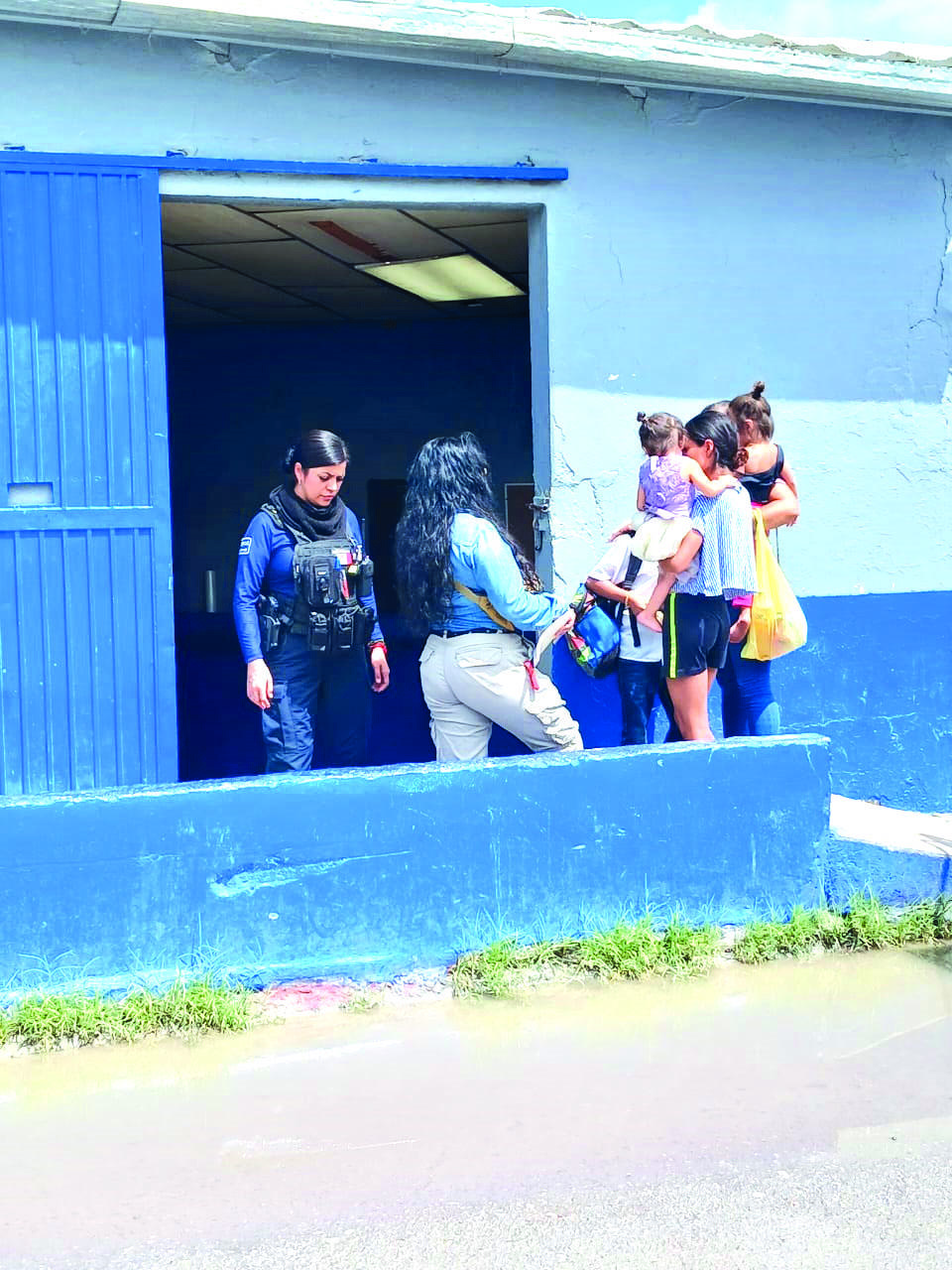 Retiran hijos a pareja adicta