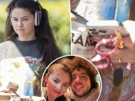 Esta es la foto por la que aseguran que Selena Gomez se habría comprometido con Benny Blanco