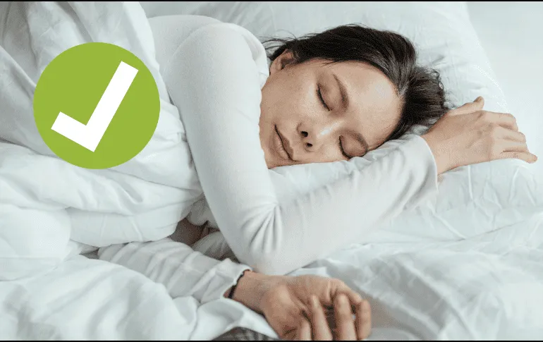 ¿La posición para dormir puede afectar el cerebro?