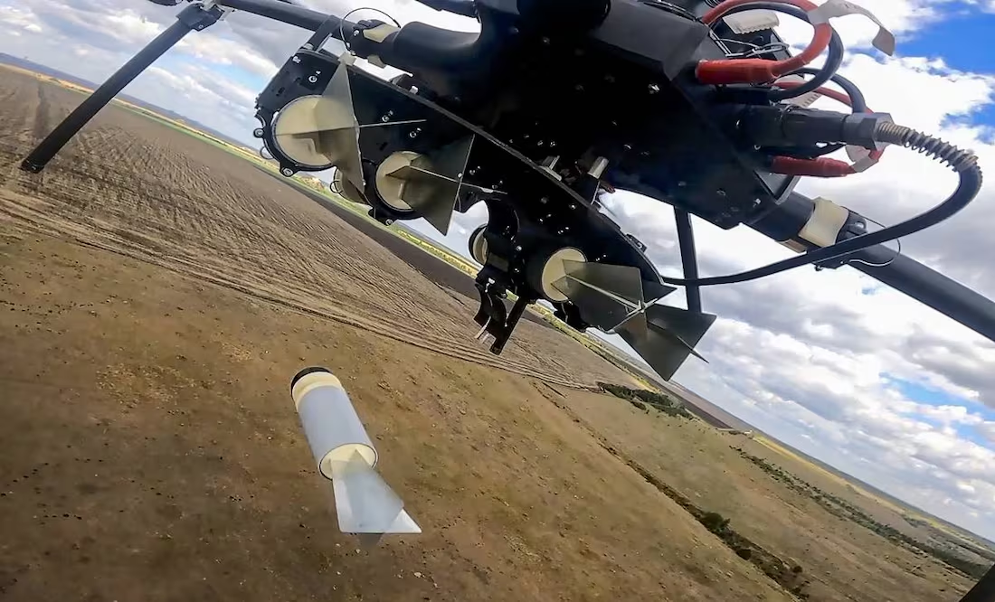 Estados Unidos envía a Ucrania bombas capaces de golpear blancos rusos a 130 kilómetros de distancia