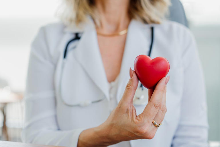 5 actividades físicas cotidianas que reducen riesgo de ataque cardíaco