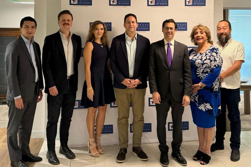 DESTACAN EMPRESARIOS DE TEXAS TRABAJO DE JAVIER DÍAZ EN COOPERACIÓN ECONÓMICA