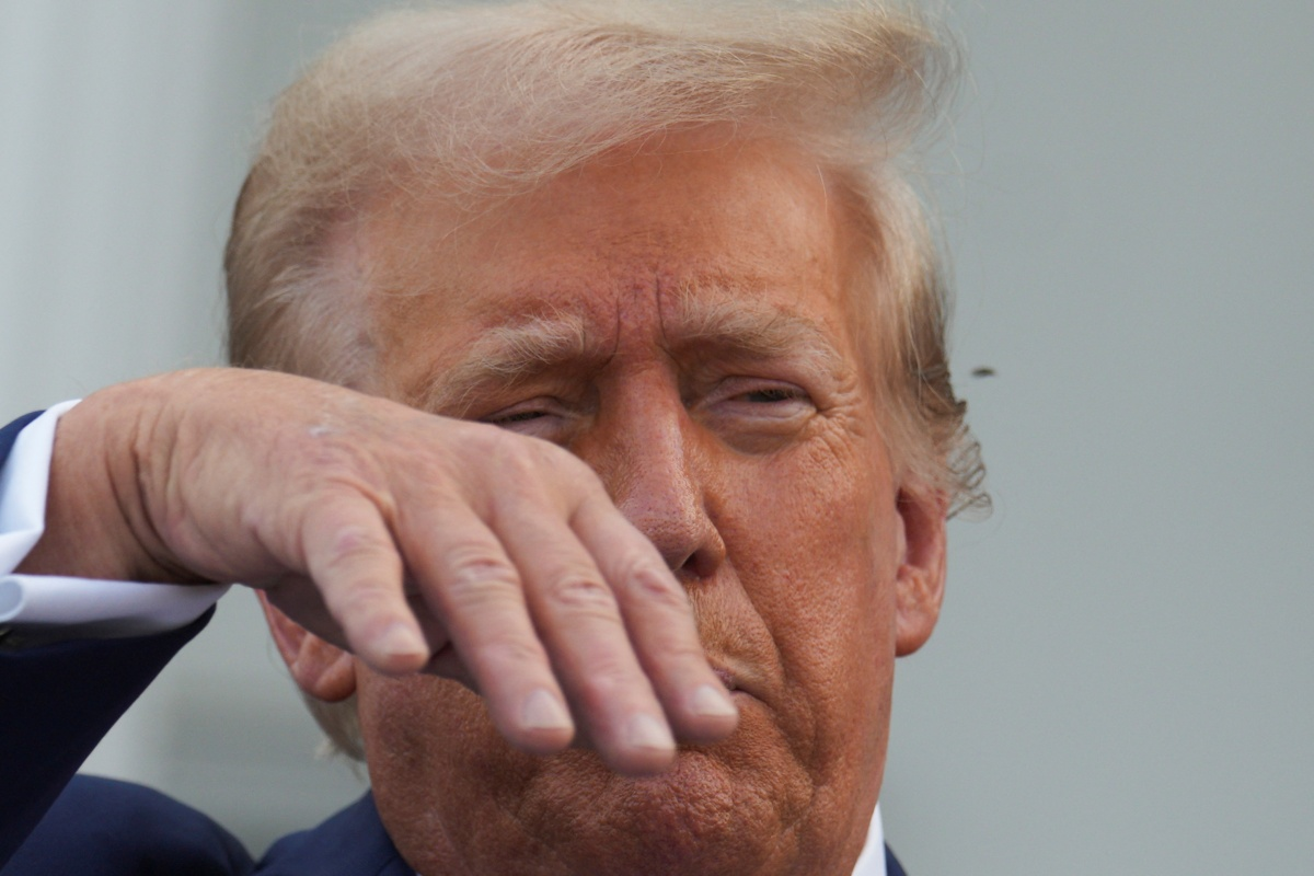 Juez retrasa sentencia de Trump por pagos a actriz hasta después de las elecciones