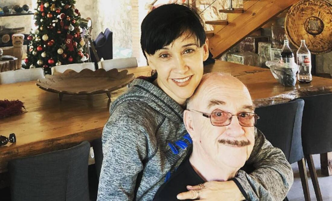 Susana Zabaleta suspende presentación tras la muerte de su padre: «es muy difícil cantar y tener el alma hecha mierd*»