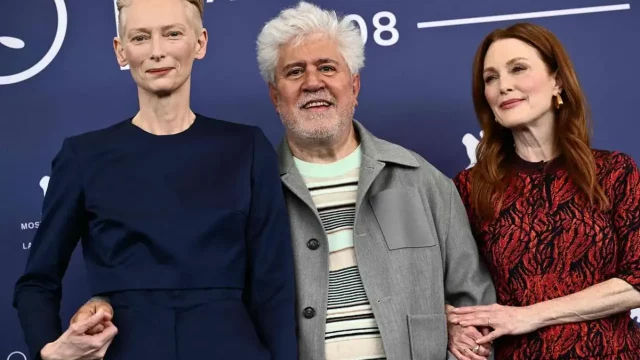Almodóvar condena los discursos de odio durante la Mostra de Venecia: ‘Mi película es lo opuesto a ellos’