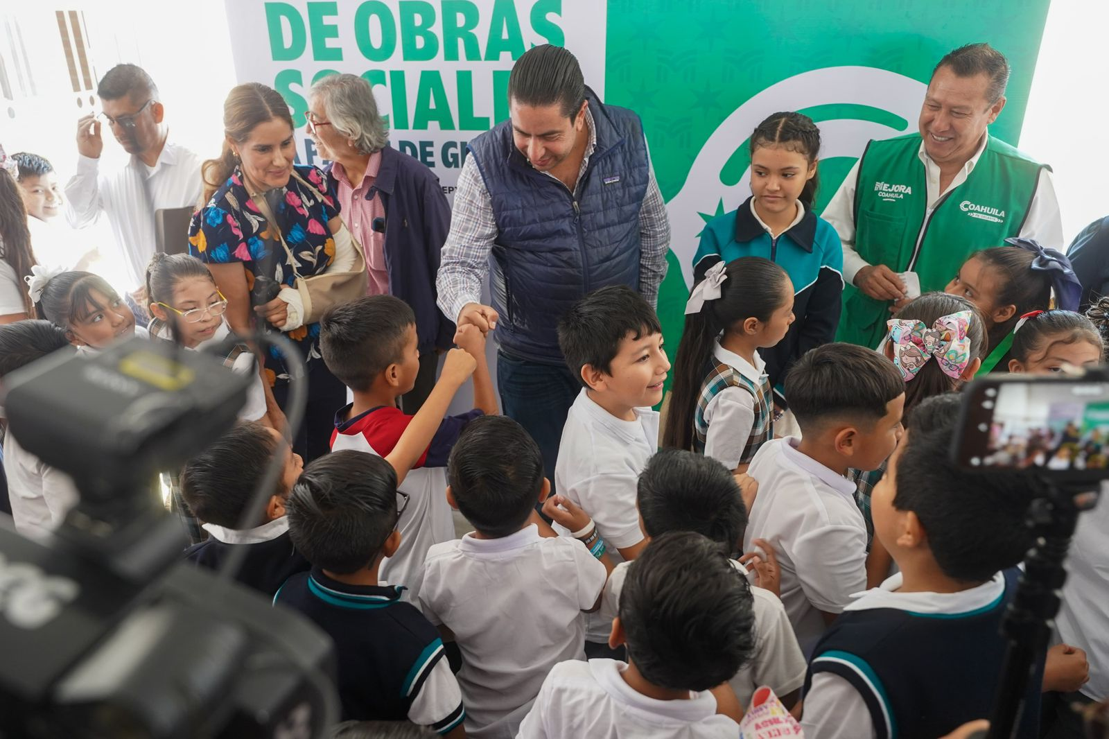 AGRADECE CHEMA MORALES AL GOBERNADOR MANOLO JIMÉNEZ POR NUEVA ESCUELA EN REAL DEL VALLE
